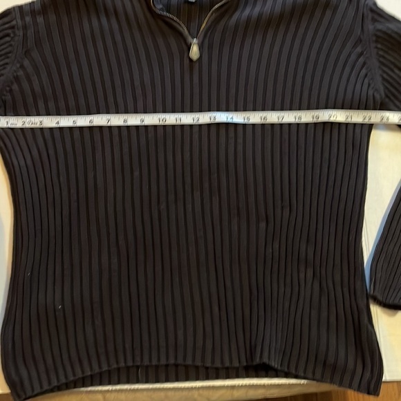 Covington-size L-quarter zip chocolate brown sweater .Leather pull, 100% cotton - Picture 7 of 8